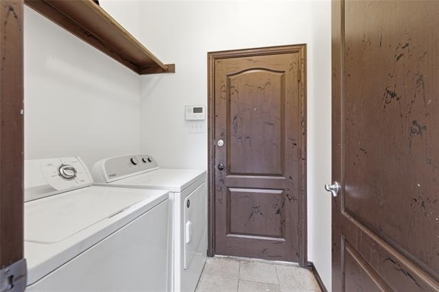 9008 Winding River Drive - Photo 11