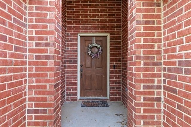 9008 Winding River Drive - Photo 4