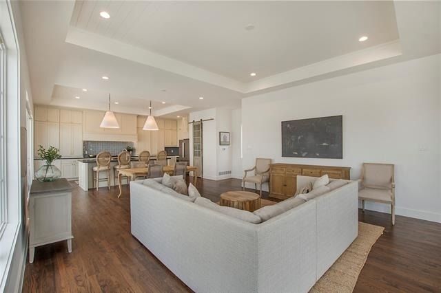 1031 Mobile Street - Photo 8