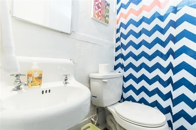 320 W Canty Street - Photo 5
