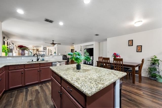 1315 Foster Street - Photo 15
