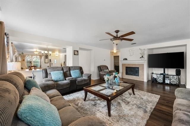 1315 Foster Street - Photo 9