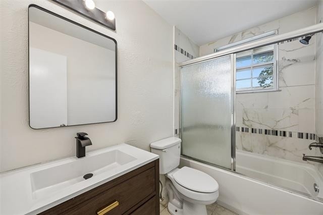 734 Sceptre Circle - Photo 15