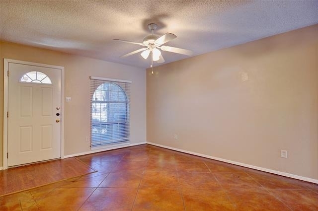 708 Annapolis Drive - Photo 3