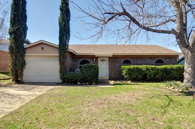 708 Annapolis Drive - Photo 0