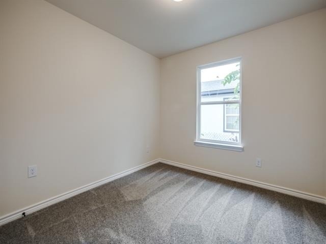 4220 Hamilton Avenue - Photo 13