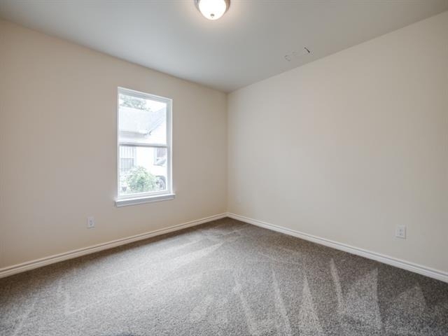 4220 Hamilton Avenue - Photo 10