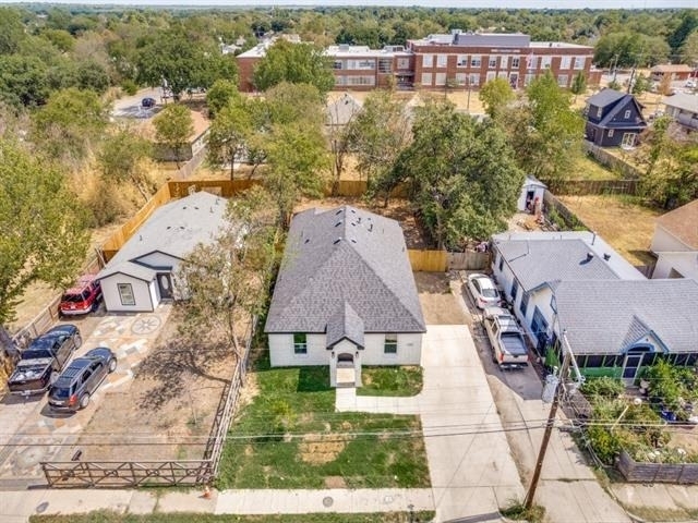 4220 Hamilton Avenue - Photo 14