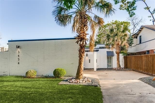 5454 Vickery Boulevard - Photo 1