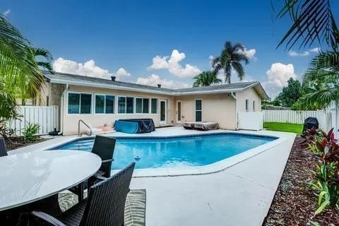 3170 Nw 68th Court - Photo 4