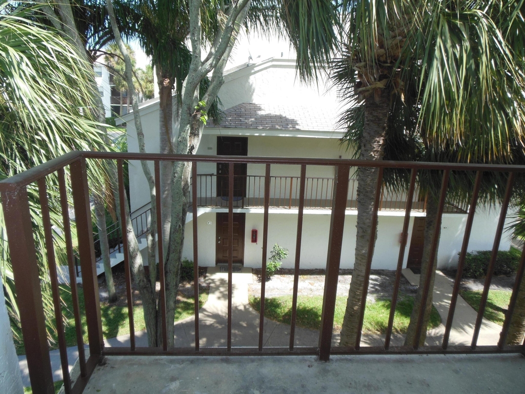 706 Executive Center Drive - Photo 12