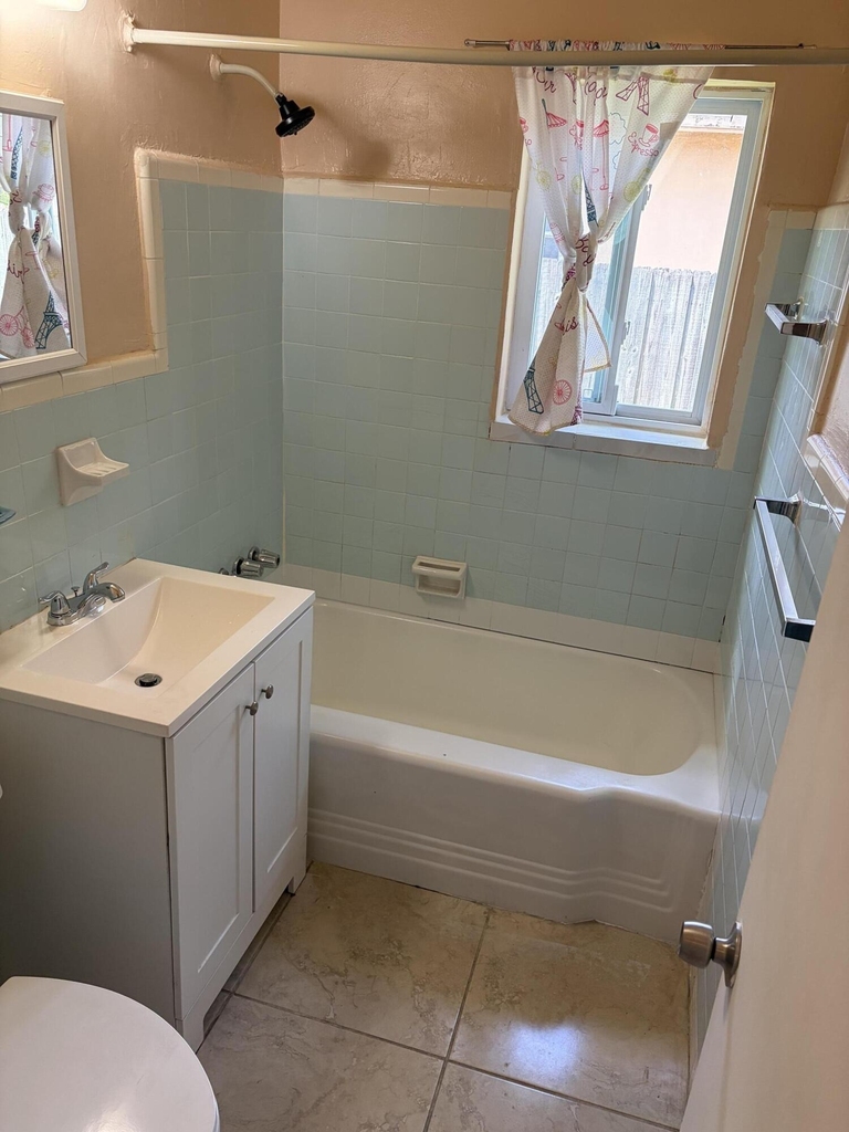 638 Ne 138th Street - Photo 11