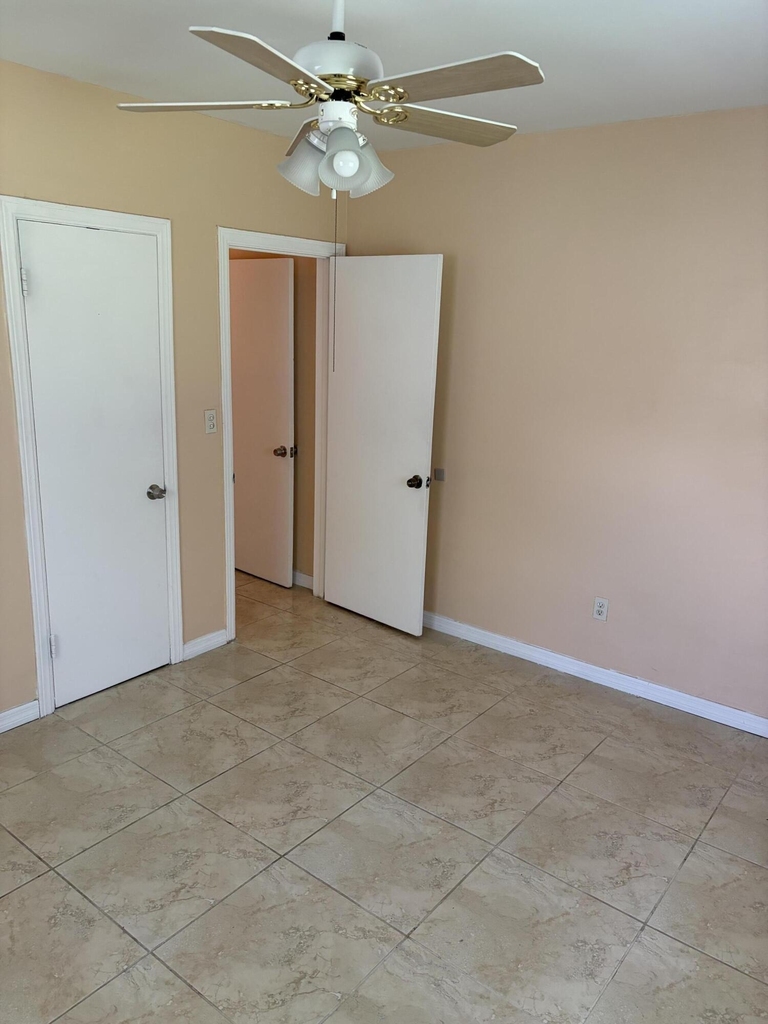638 Ne 138th Street - Photo 12