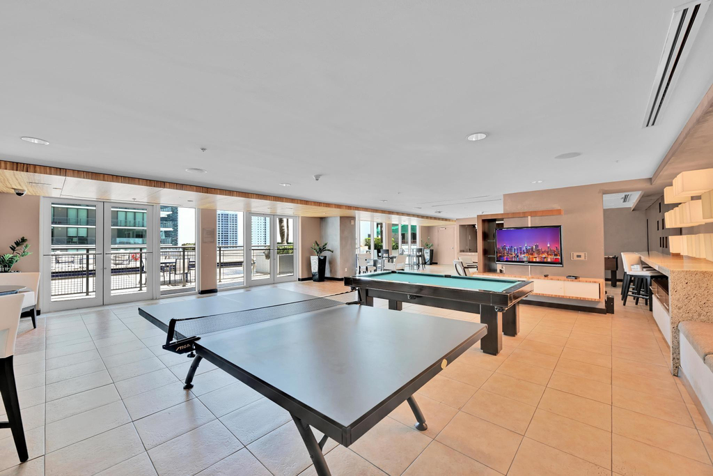 60 Sw 13th Street - Photo 33