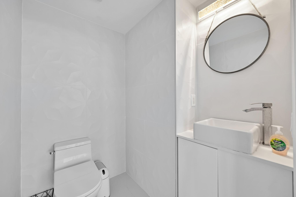 60 Sw 13th Street - Photo 14