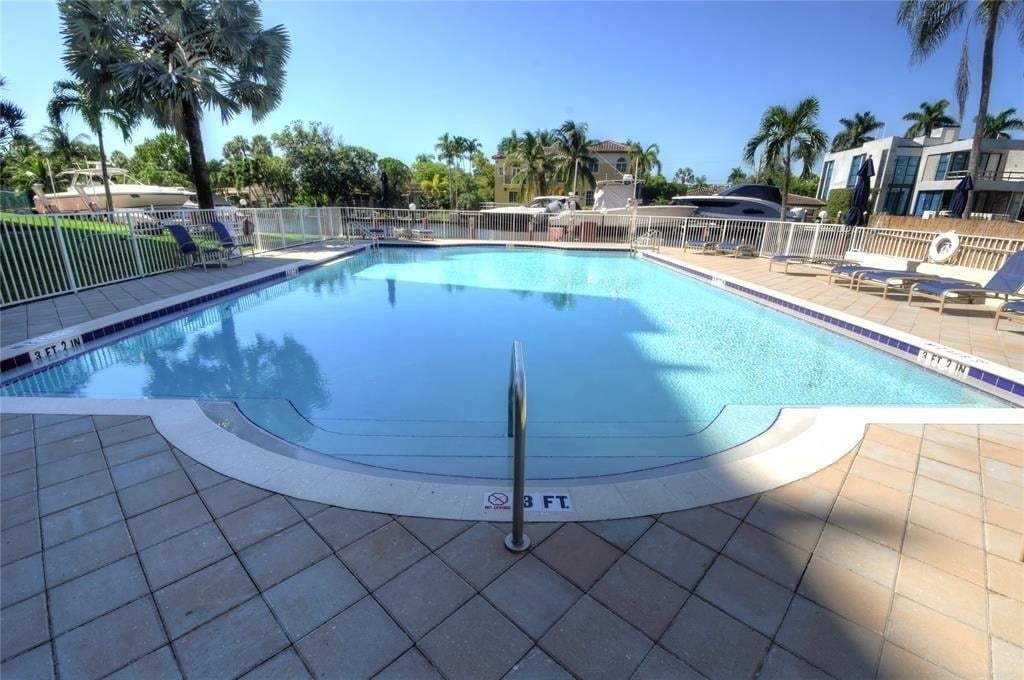 1391 S Ocean Boulevard - Photo 2