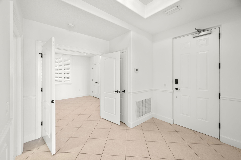 20 Orange Avenue - Photo 4