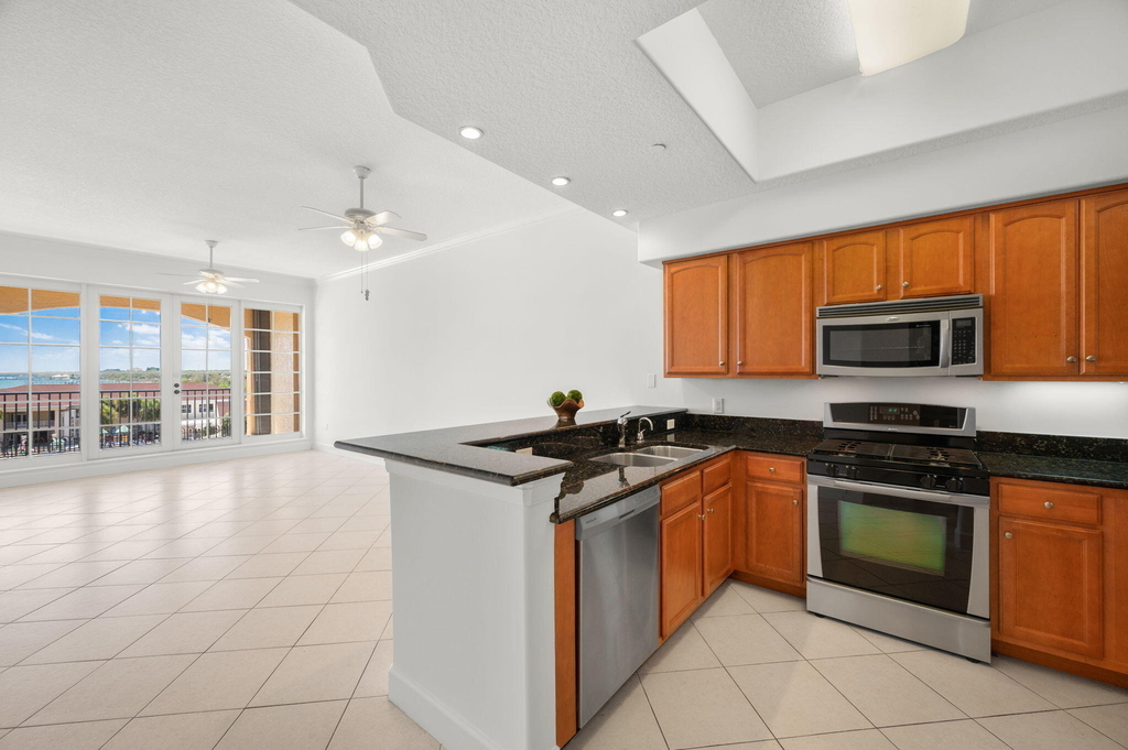 20 Orange Avenue - Photo 12
