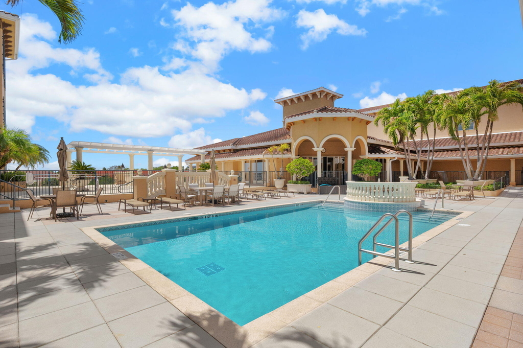 20 Orange Avenue - Photo 3