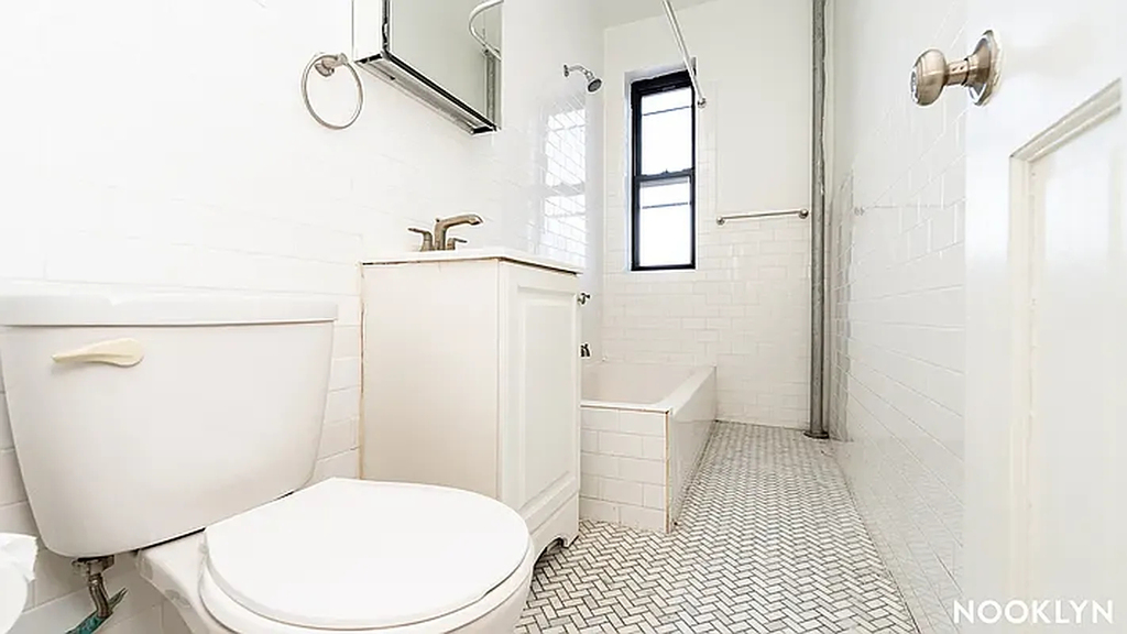 151-10 35th Avenue - Photo 9