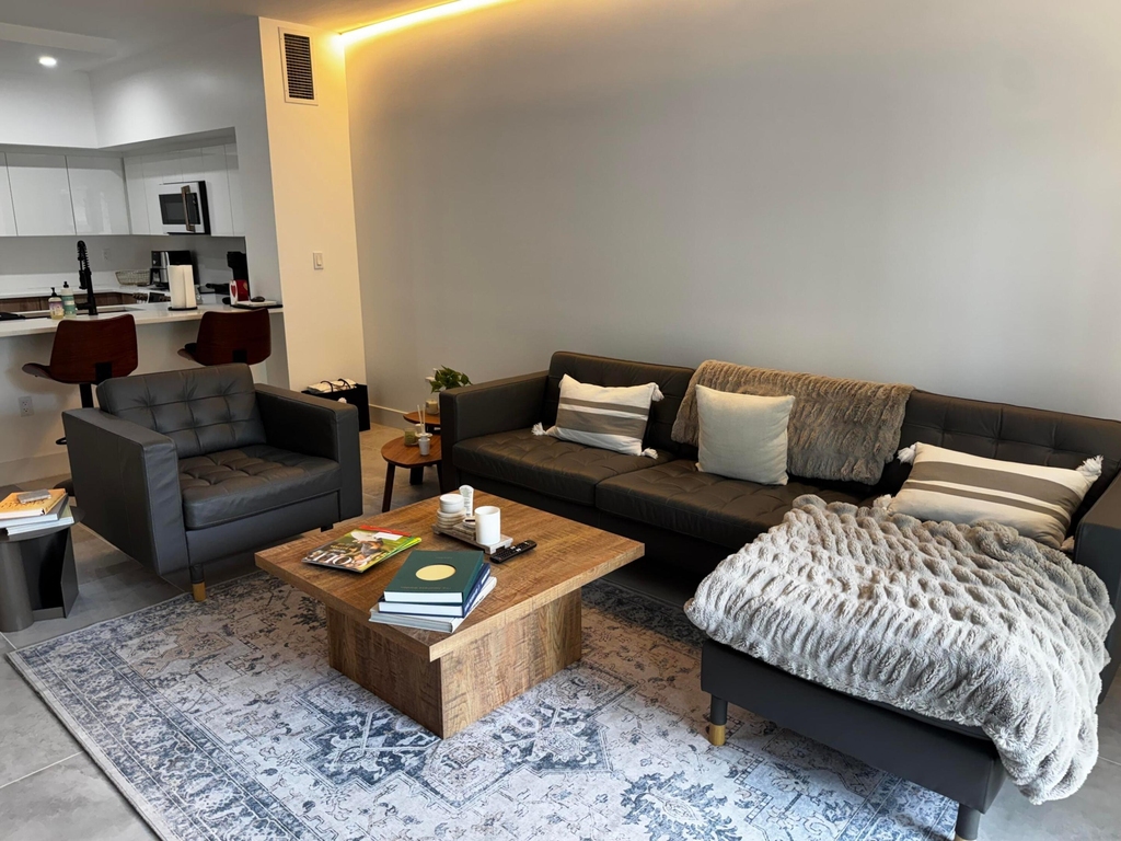 250 Ne 3rd Avenue - Photo 29