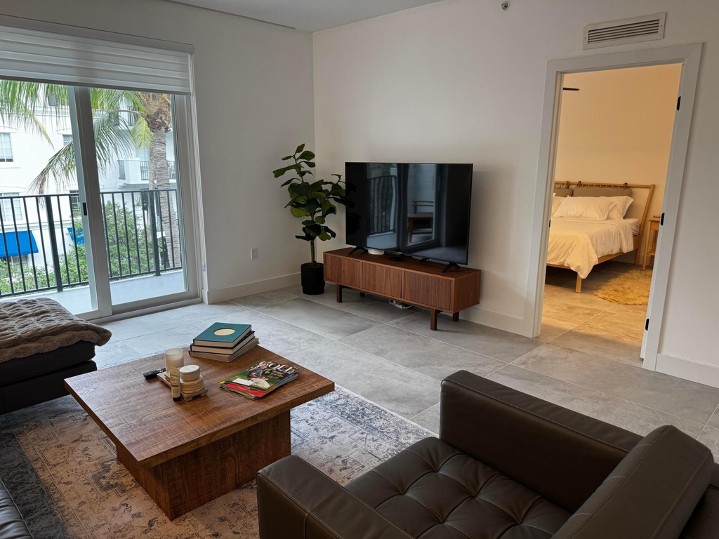 250 Ne 3rd Avenue - Photo 26