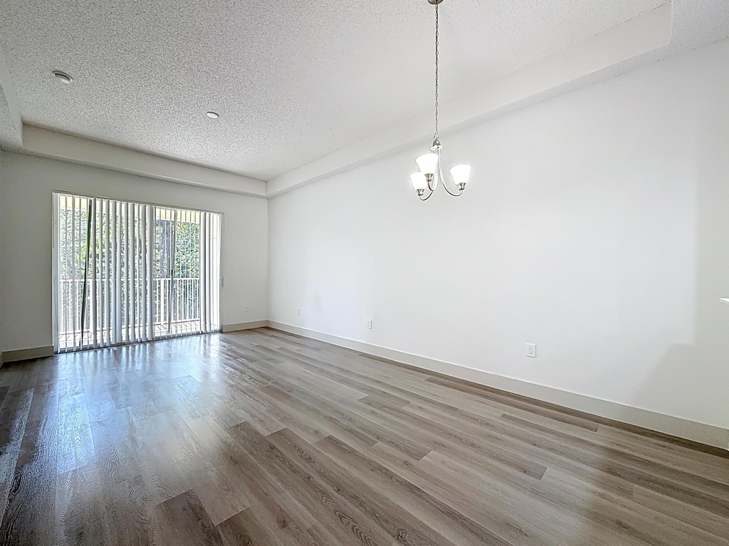 3180 N Haverhill Road - Photo 7