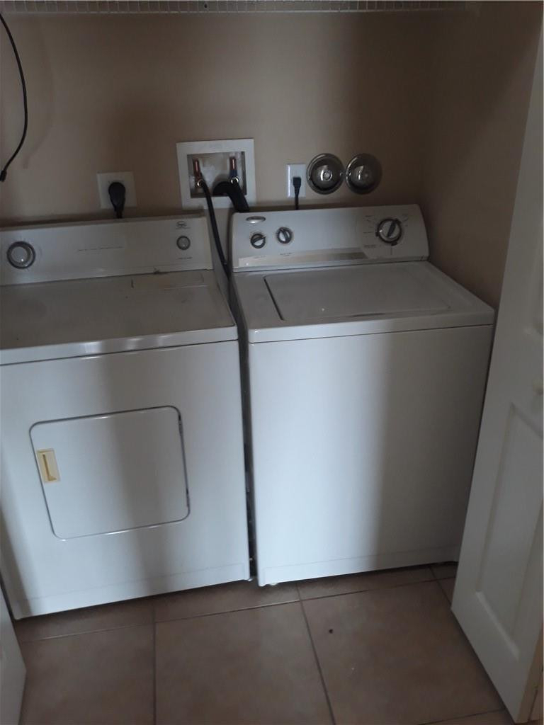 9082 Plymouth Place - Photo 32