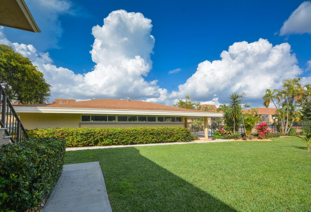 1231 Nw 13th Street - Photo 19