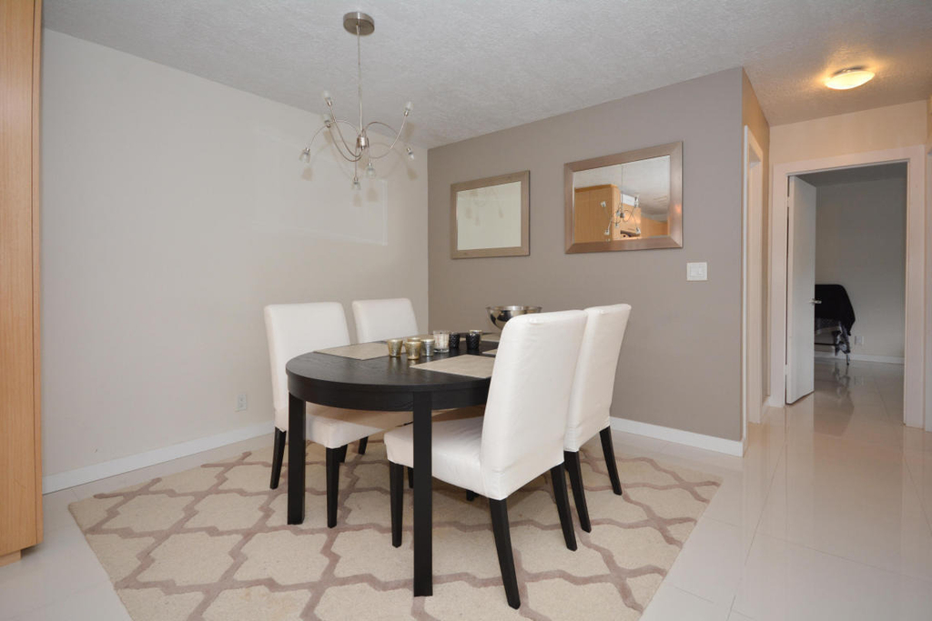 1231 Nw 13th Street - Photo 4