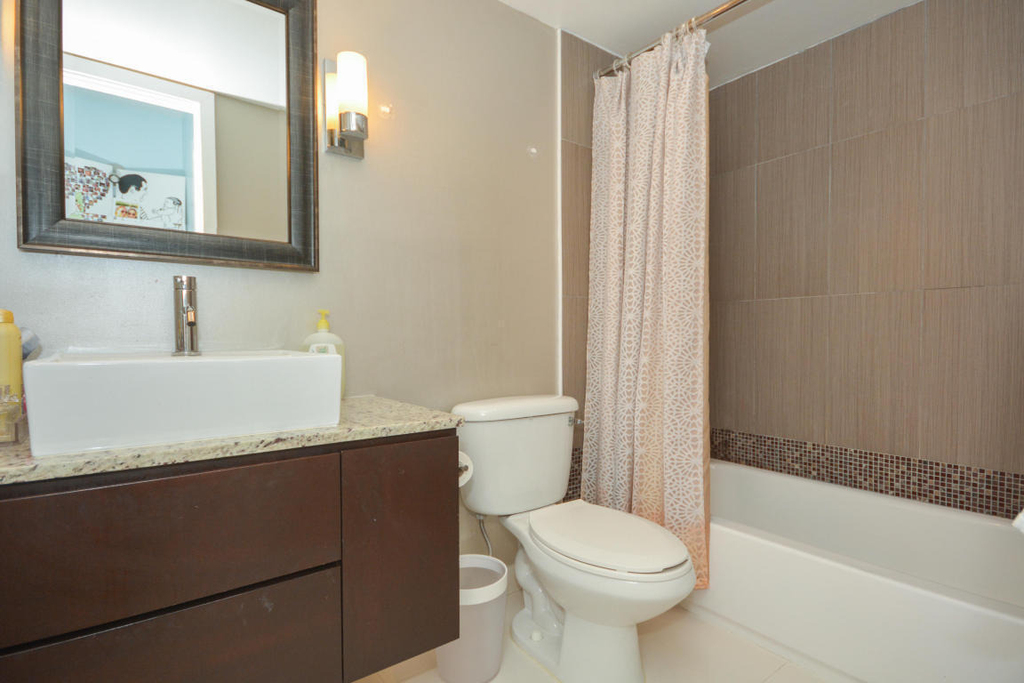 1231 Nw 13th Street - Photo 8