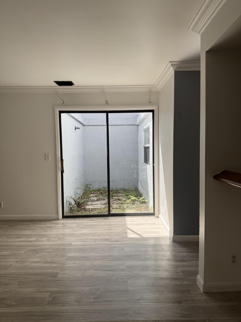 5201 Sw 31st Street - Photo 3