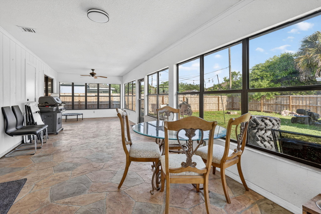 481 Sw Aster Road - Photo 37