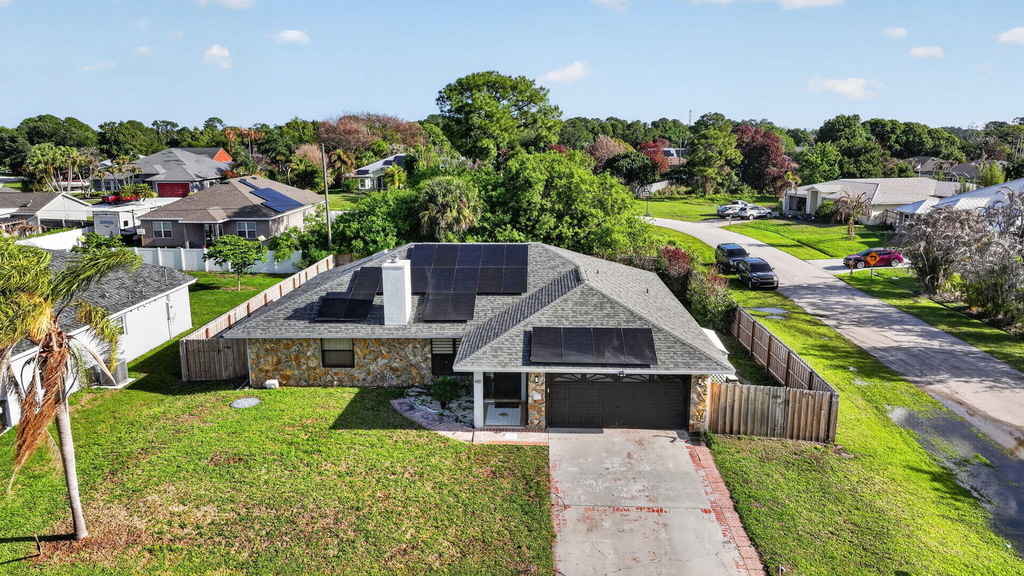 481 Sw Aster Road - Photo 47