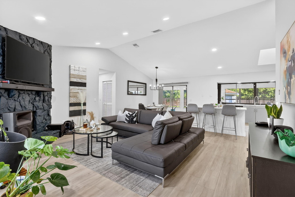 481 Sw Aster Road - Photo 7