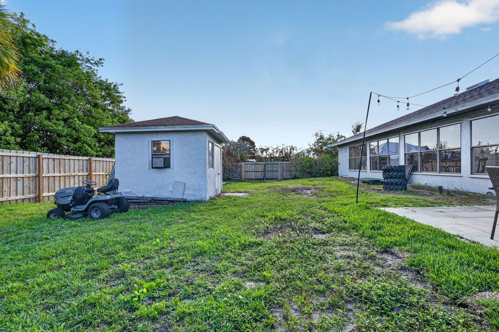 481 Sw Aster Road - Photo 41