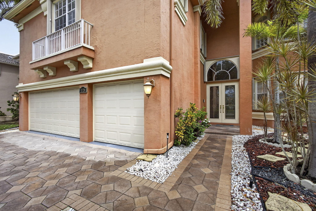 1724 Annandale Circle - Photo 7