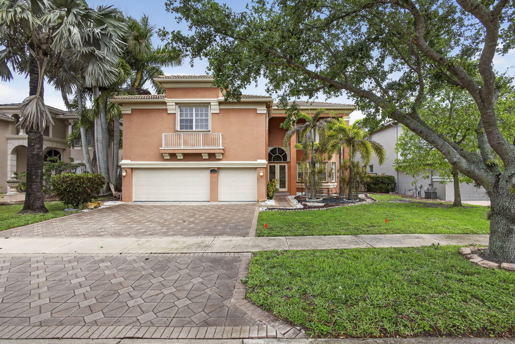 1724 Annandale Circle - Photo 2