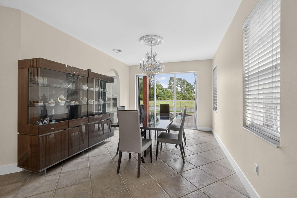 1724 Annandale Circle - Photo 14