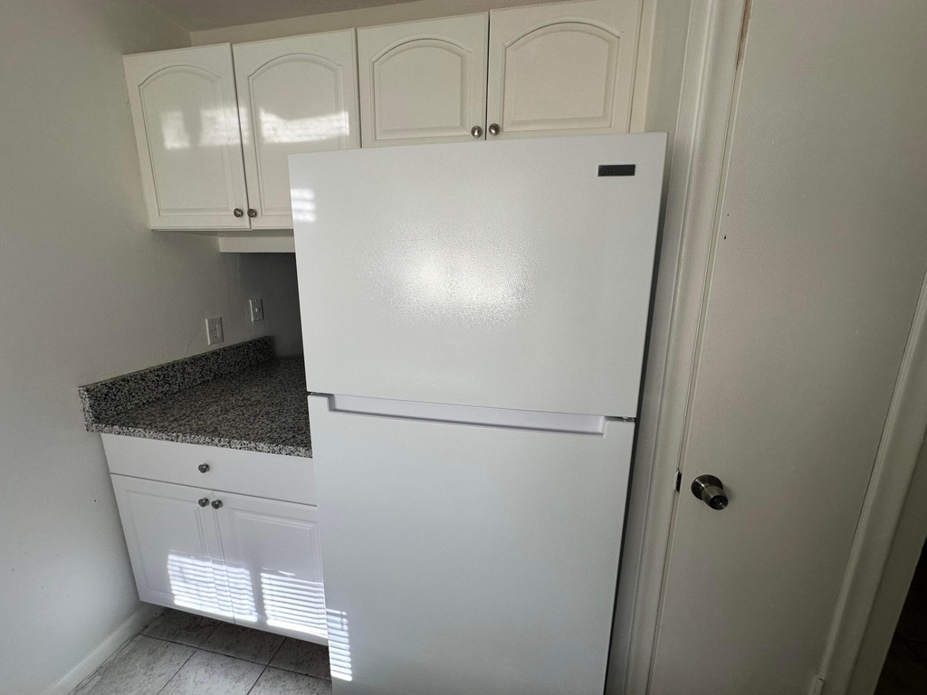 6054 Forest Hill Boulevard - Photo 5