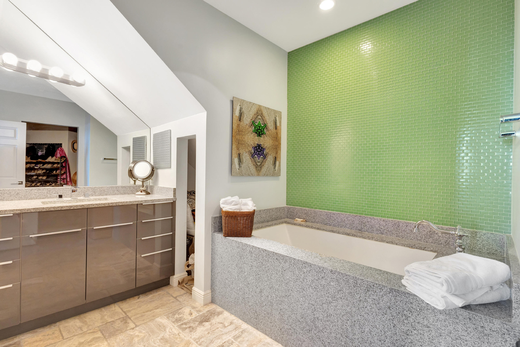410 Evernia Street - Photo 17