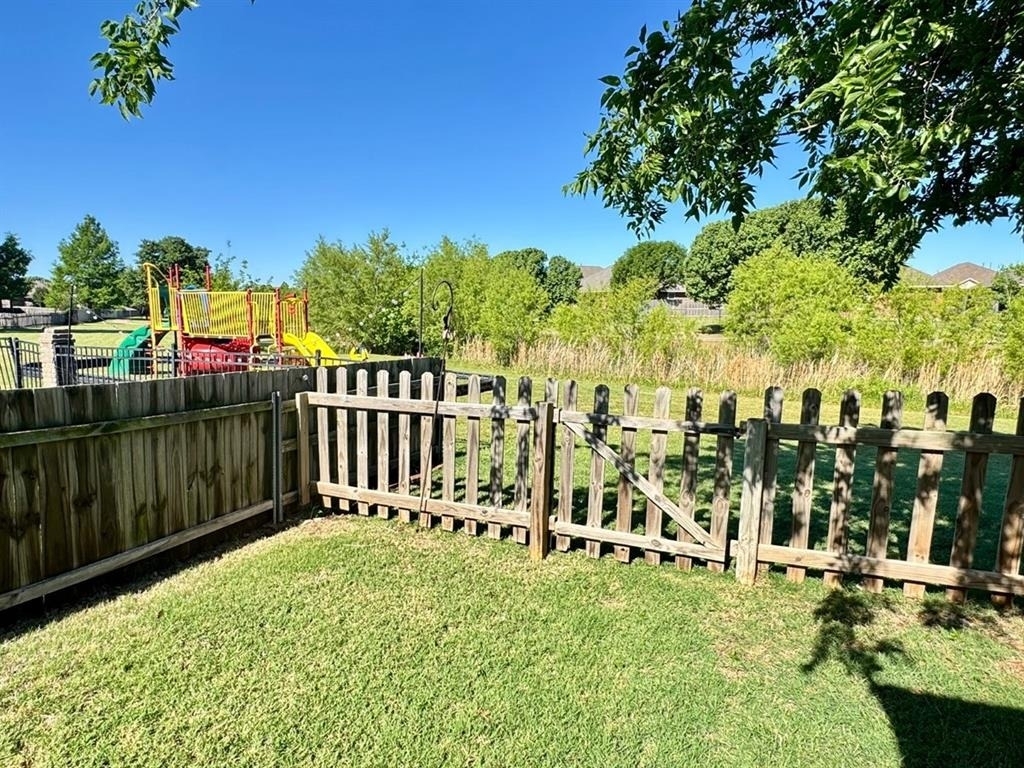 17609 Gold Drive - Photo 22