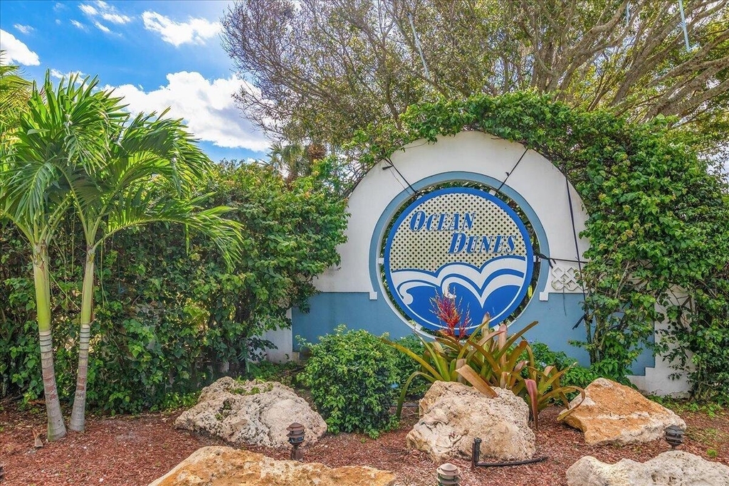 1121 Ocean Dunes Circle - Photo 43