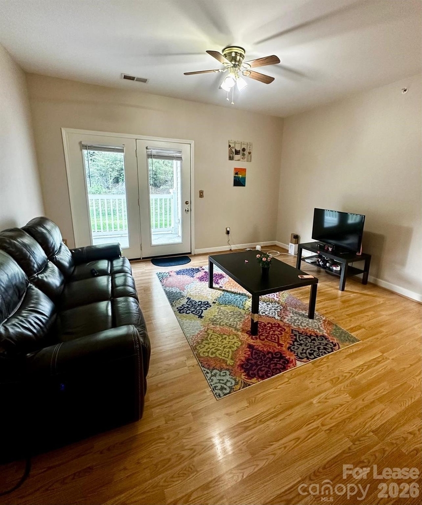9811 Hyde Glen Court - Photo 1