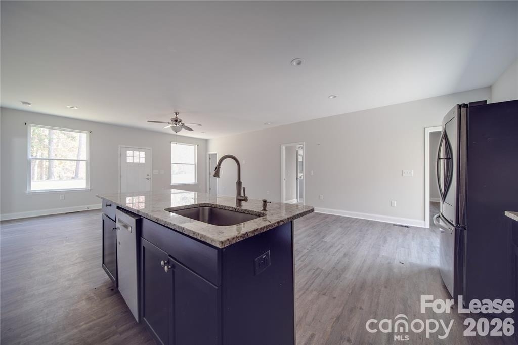 112 Rockwell Court - Photo 6