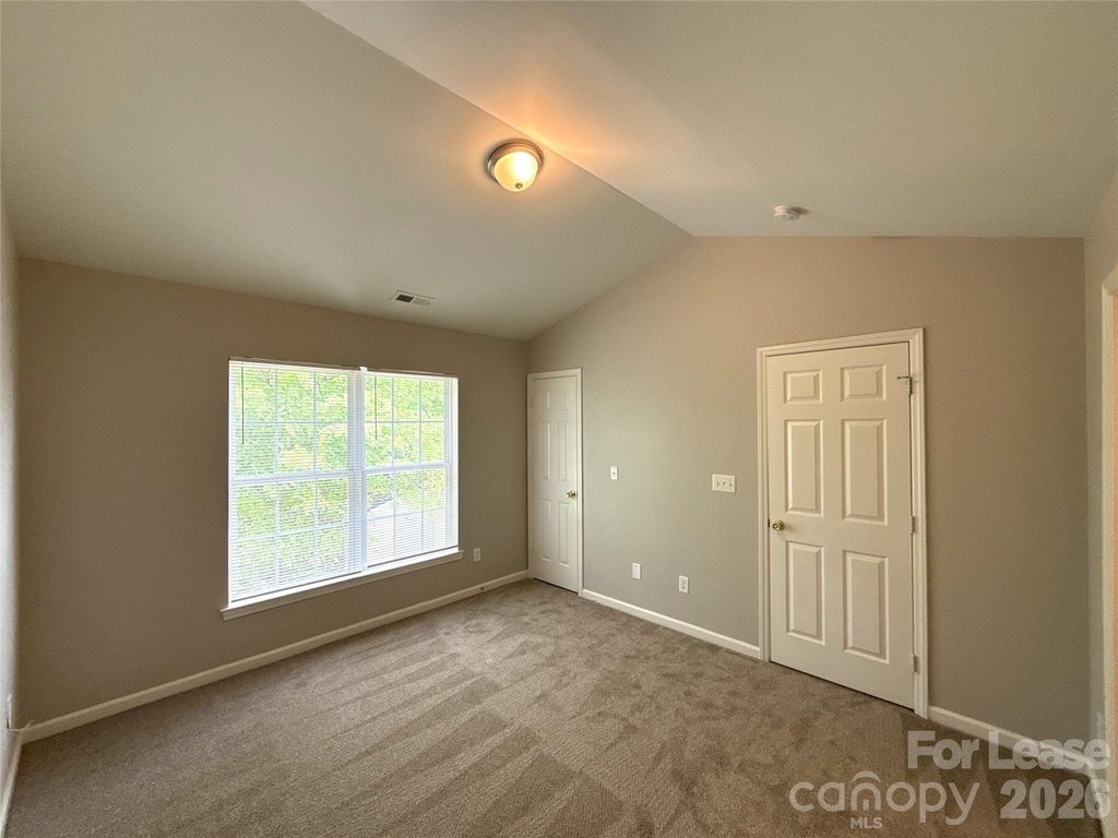 1207 Joannas Court - Photo 11