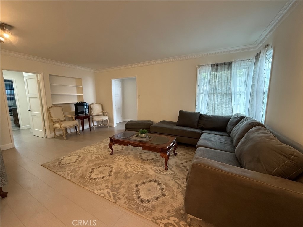 1216 S Cochran - Photo 3