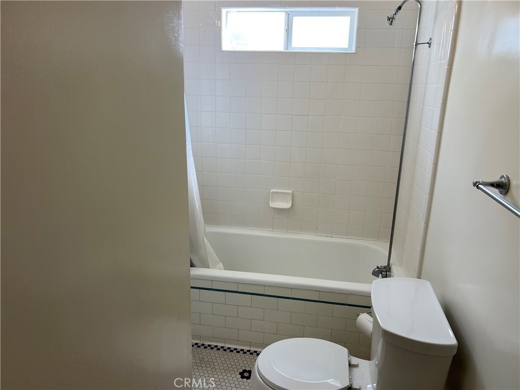 136 Poinsettia Avenue - Photo 20