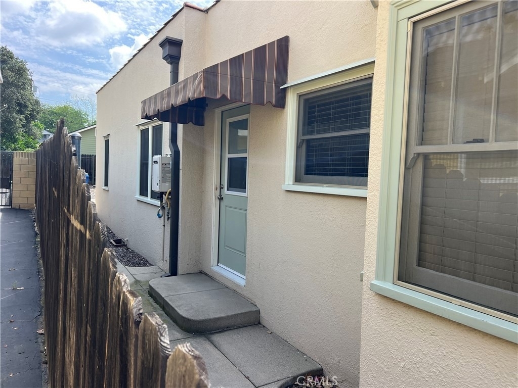 136 Poinsettia Avenue - Photo 25