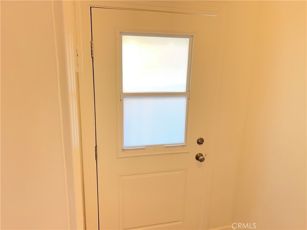 136 Poinsettia Avenue - Photo 11